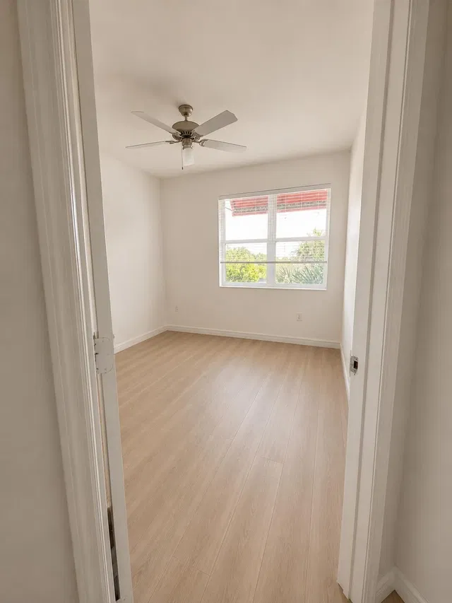 Residence photo 14