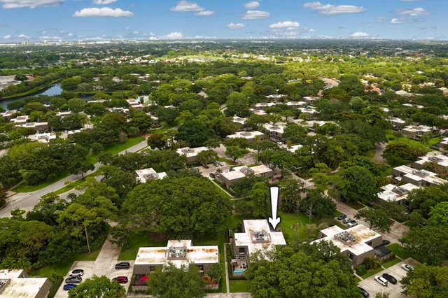 PGA National Palm Beach Gardens Residence photo 28