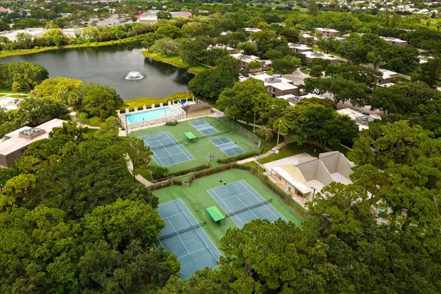 PGA National Palm Beach Gardens Residence photo 30