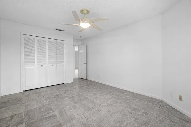 Residence photo 27