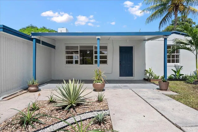 Residence photo 3