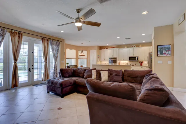 Saturnia Boca Raton Residence photo 12