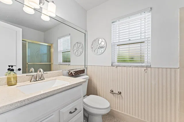 Residence photo 20