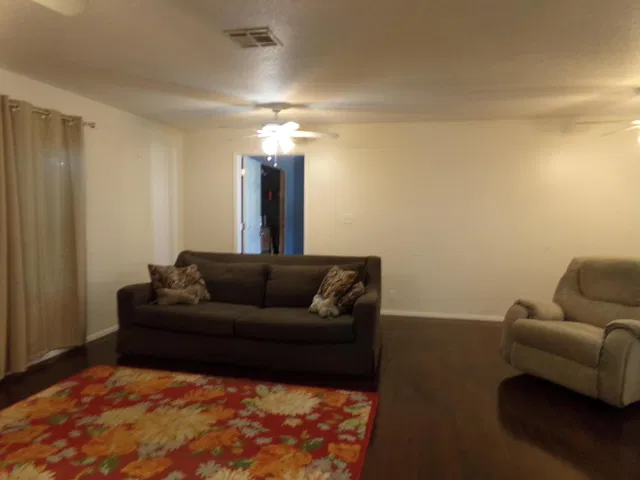 Residence photo 14