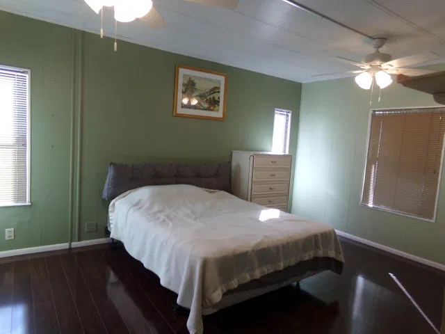 Residence photo 21