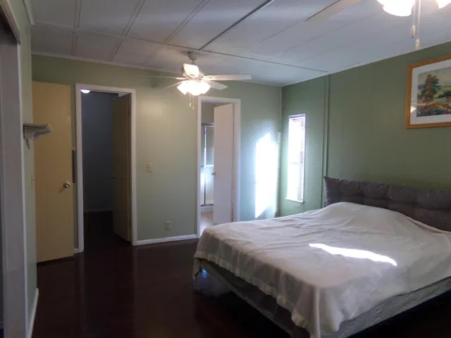Residence photo 22