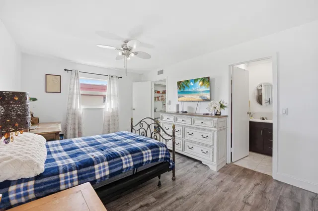 Residence photo 16