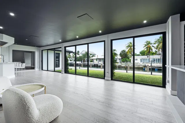 Palm Beach Isles Residence photo 12