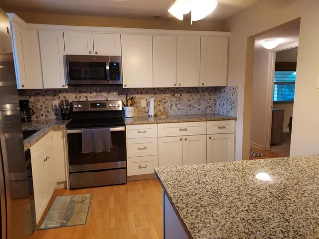 Jupiter Harbour Unit Unit 408 photo 8