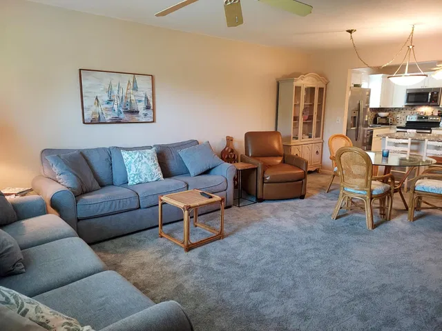 Jupiter Harbour Unit Unit 408 photo 11