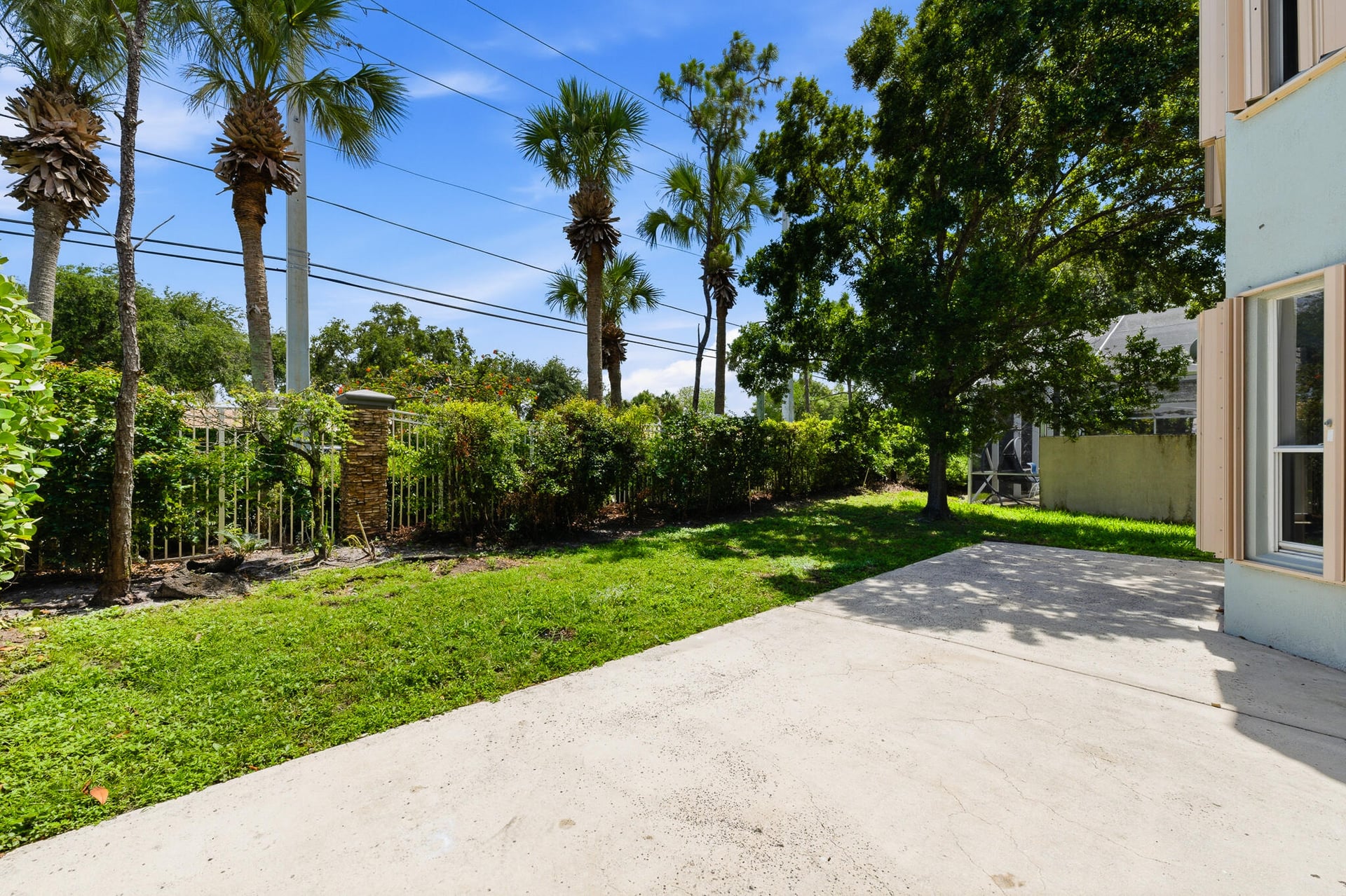 Residence photo 9