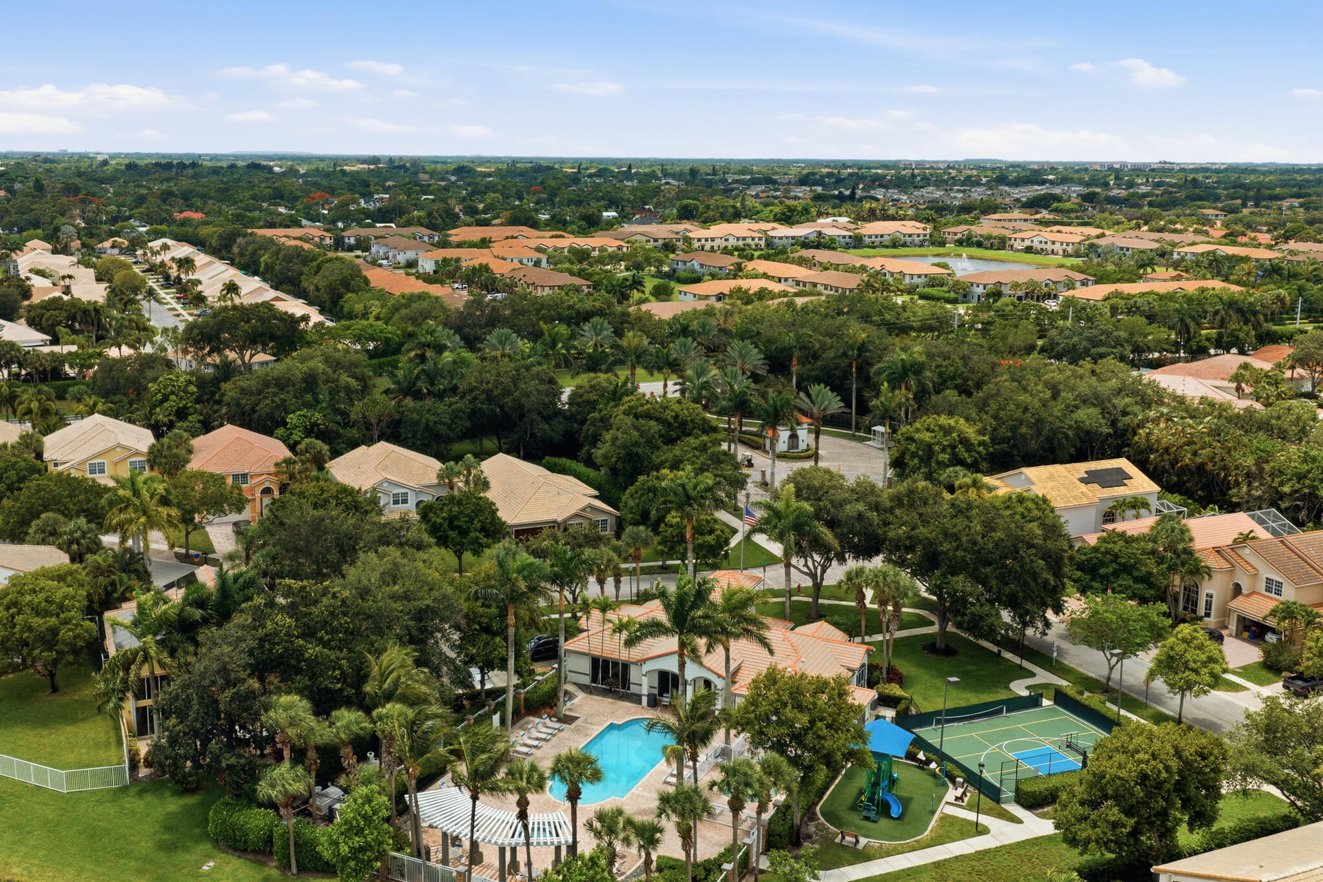 Residence photo 16
