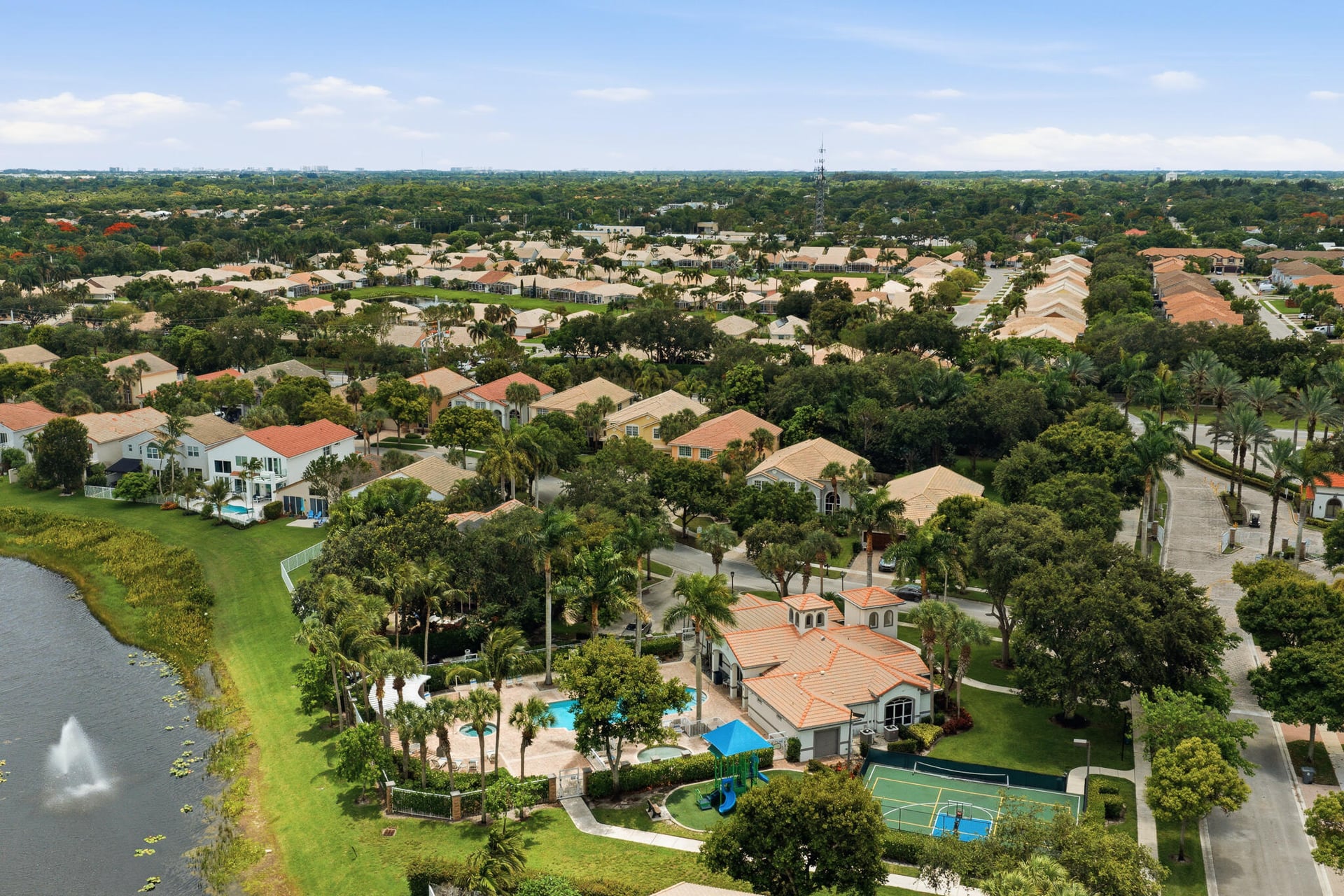 Residence photo 18