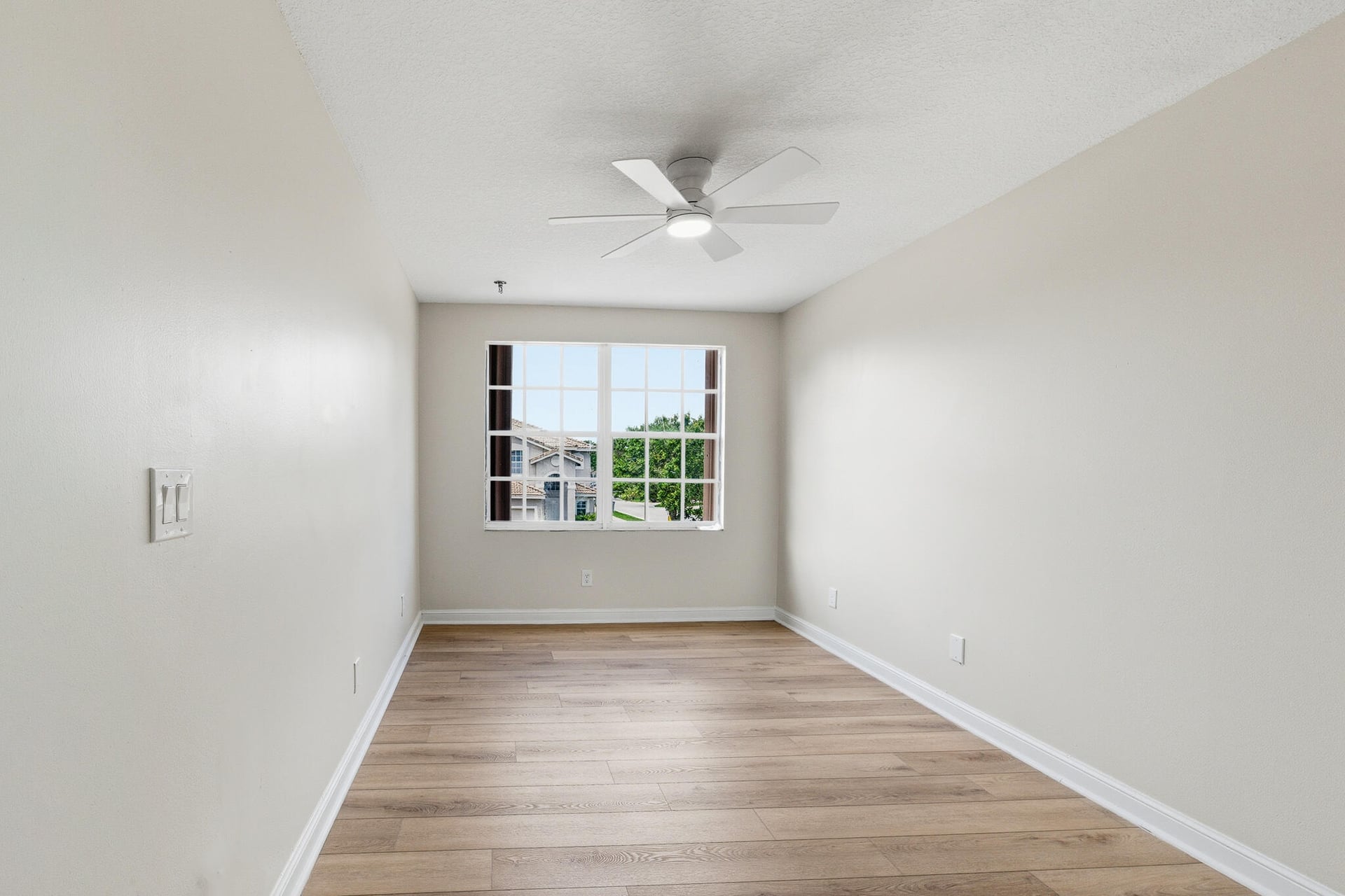 Residence photo 43