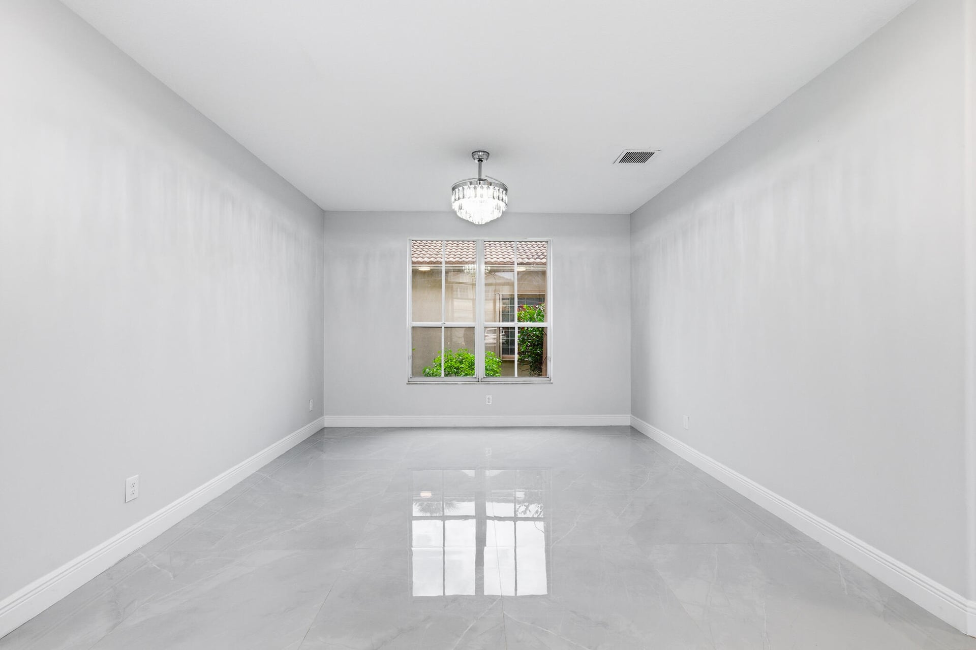 Residence photo 50