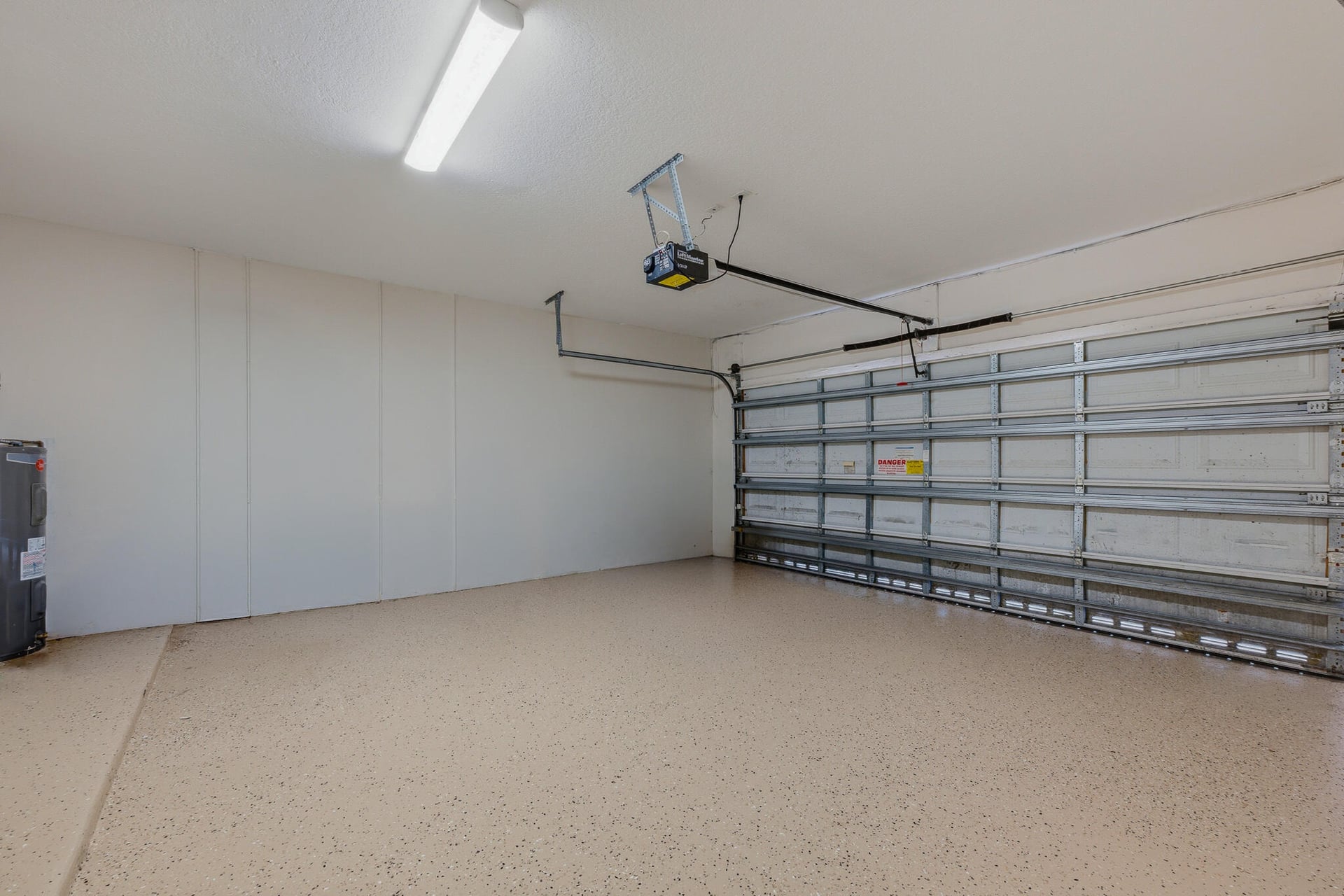 Residence photo 62