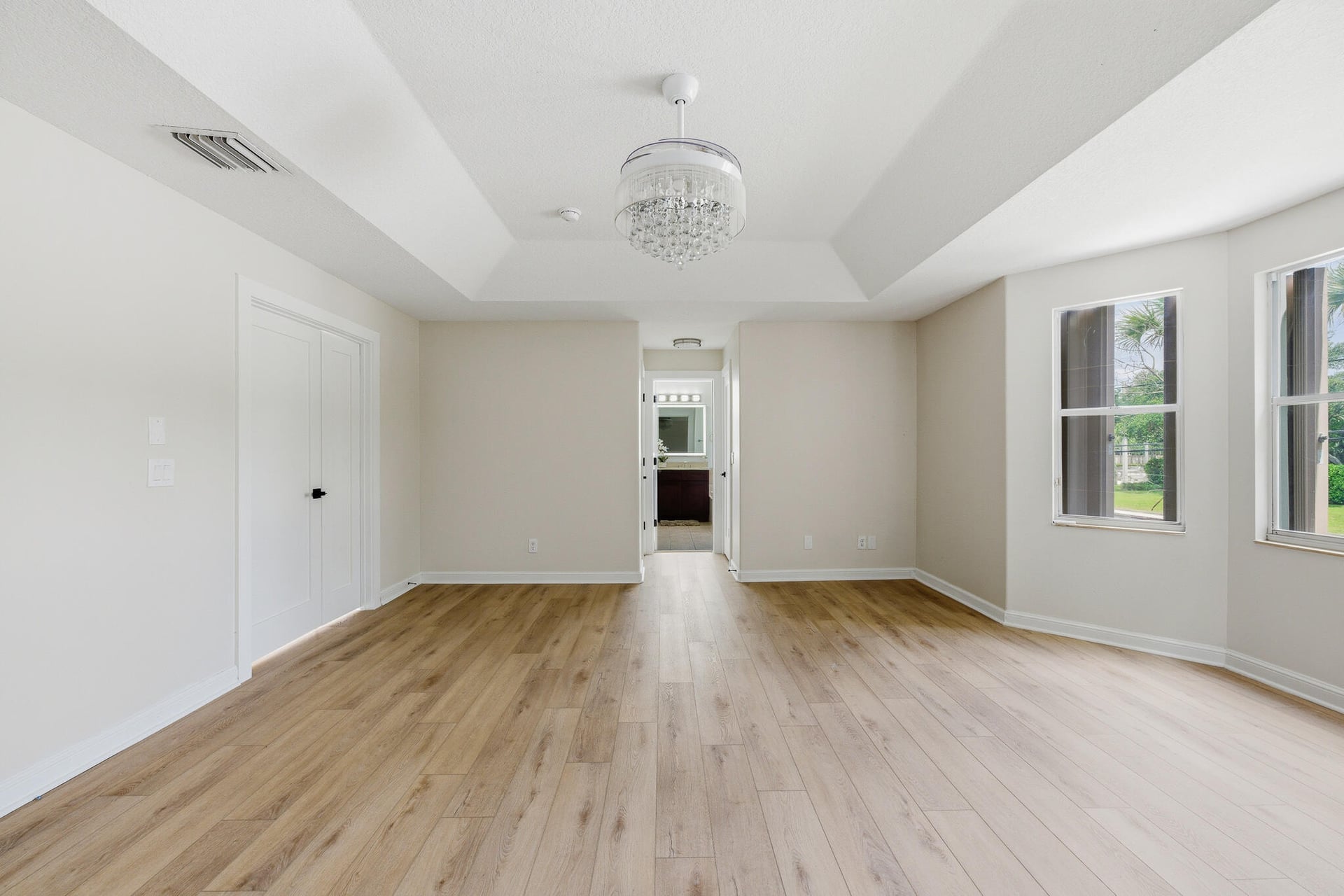 Residence photo 74