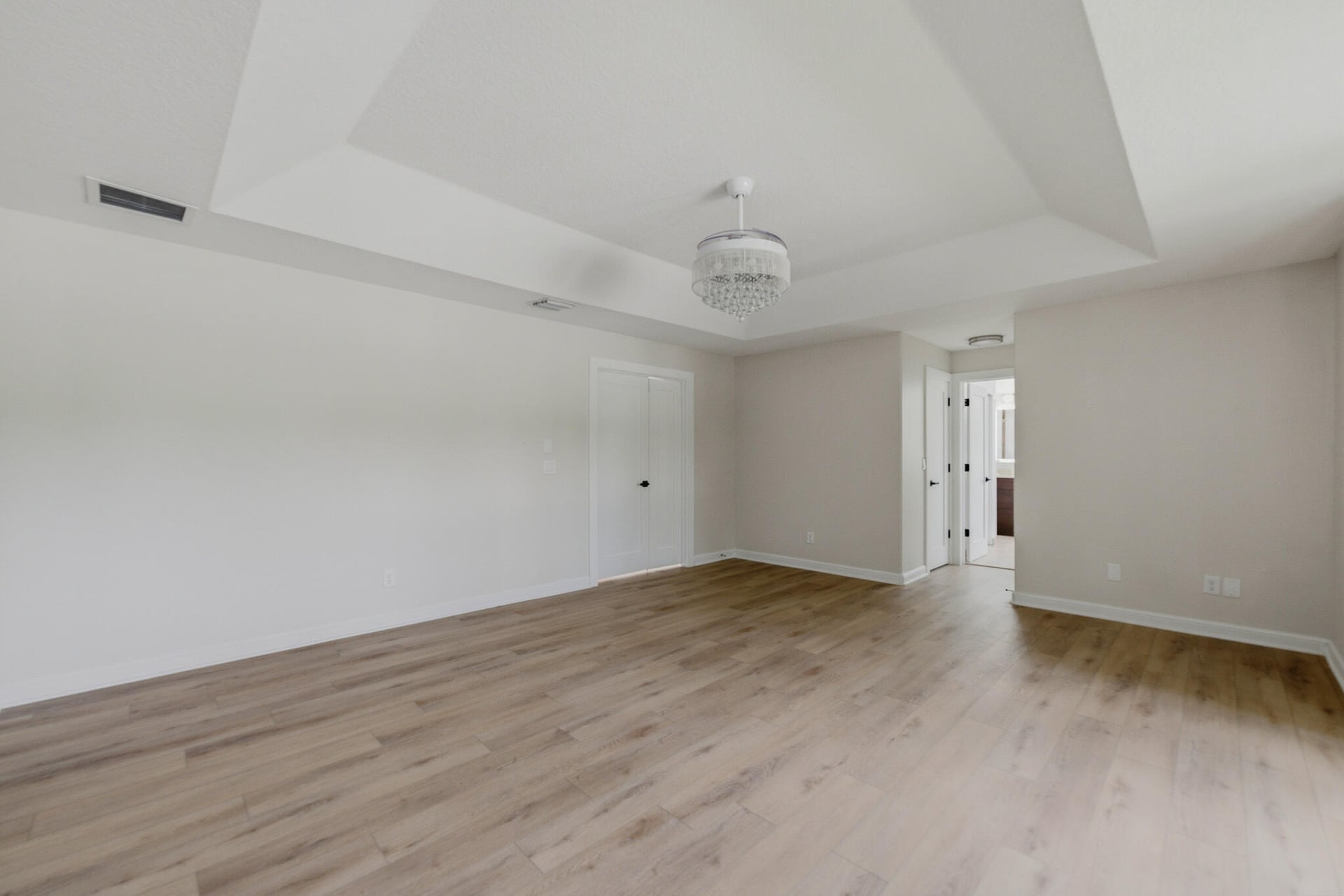 Residence photo 75