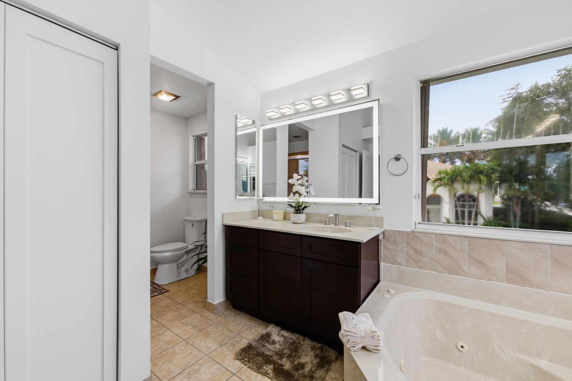 Residence photo 81