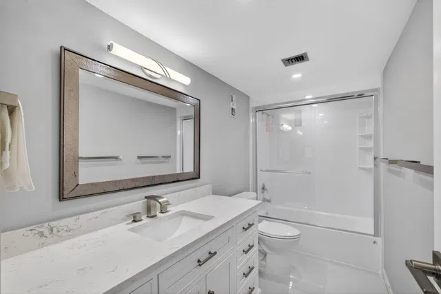 Aquarius Condominium Unit 807 photo 26