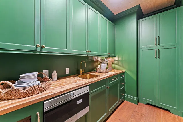 Residence photo 54
