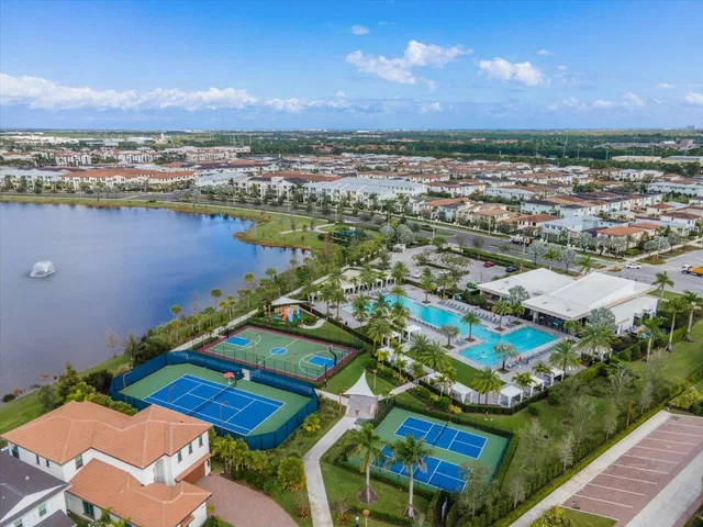 Alton Homes Palm Beach Gardens Residence photo 33