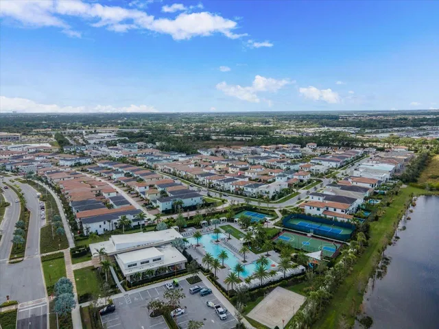 Alton Homes Palm Beach Gardens Residence photo 34