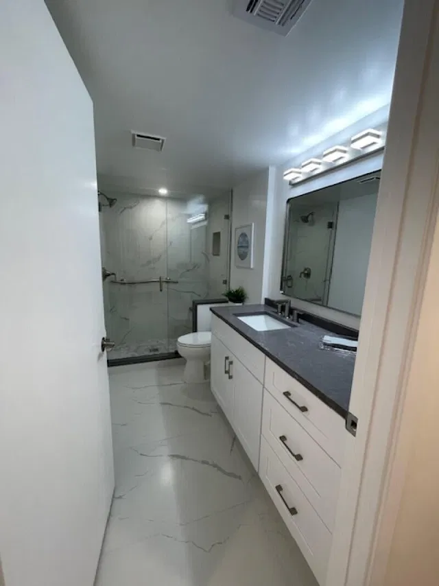  Unit 109 photo 11