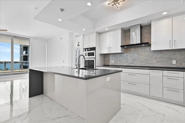Water Club North Palm Beach Unit 604 photo 19