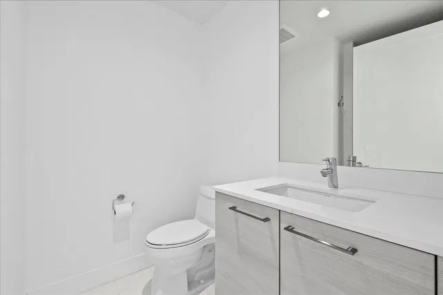 Water Club North Palm Beach Unit 604 photo 30