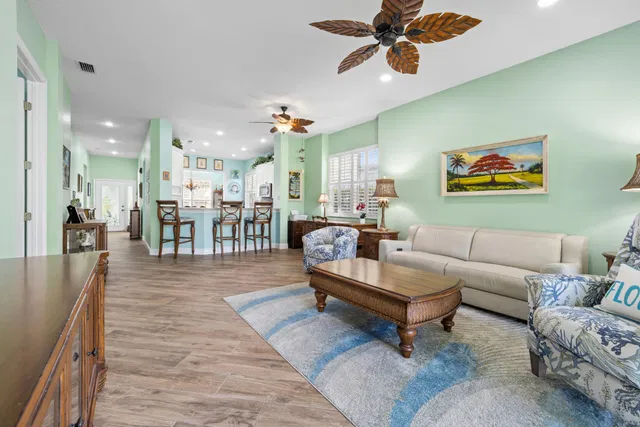 Monarch Country Club Residence photo 24