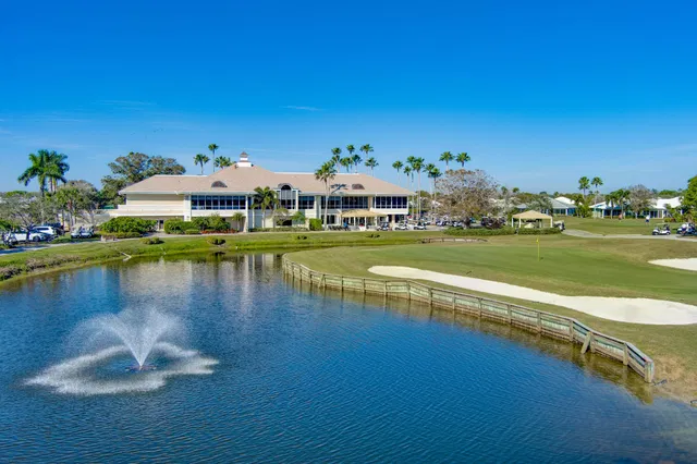 Monarch Country Club Residence photo 55