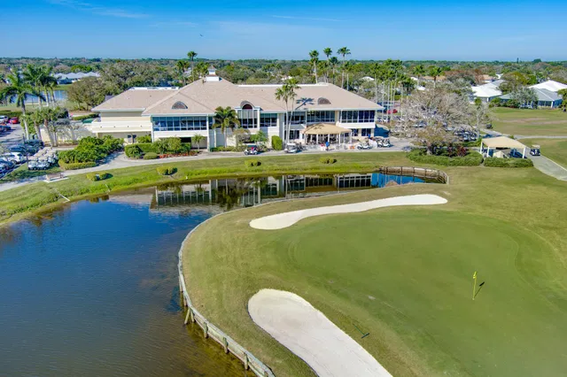 Monarch Country Club Residence photo 57