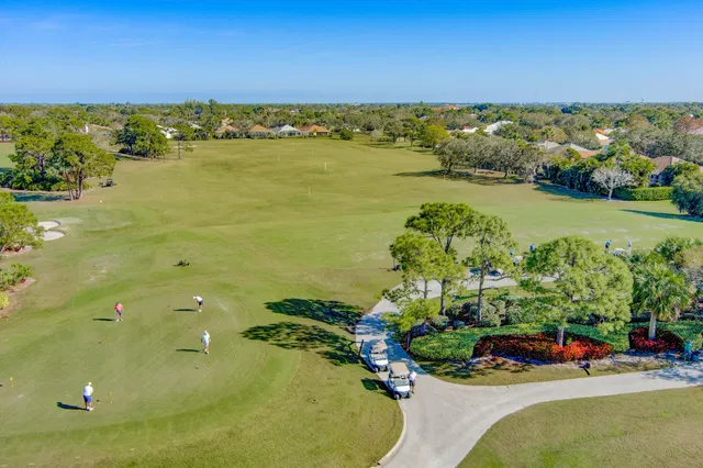 Monarch Country Club Residence photo 76