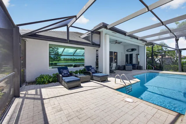 Willoughby Golf Club Residence photo 41