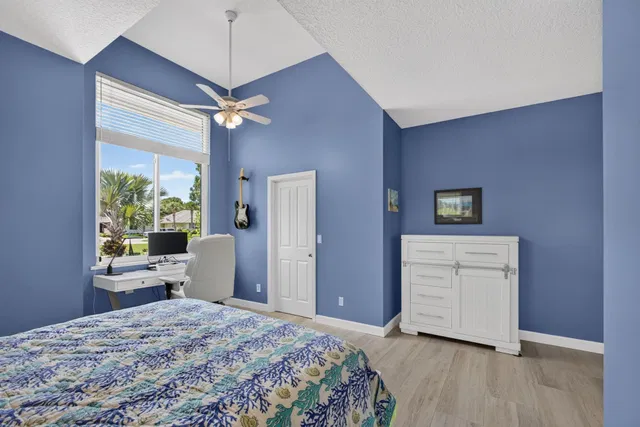 Willoughby Golf Club Residence photo 43