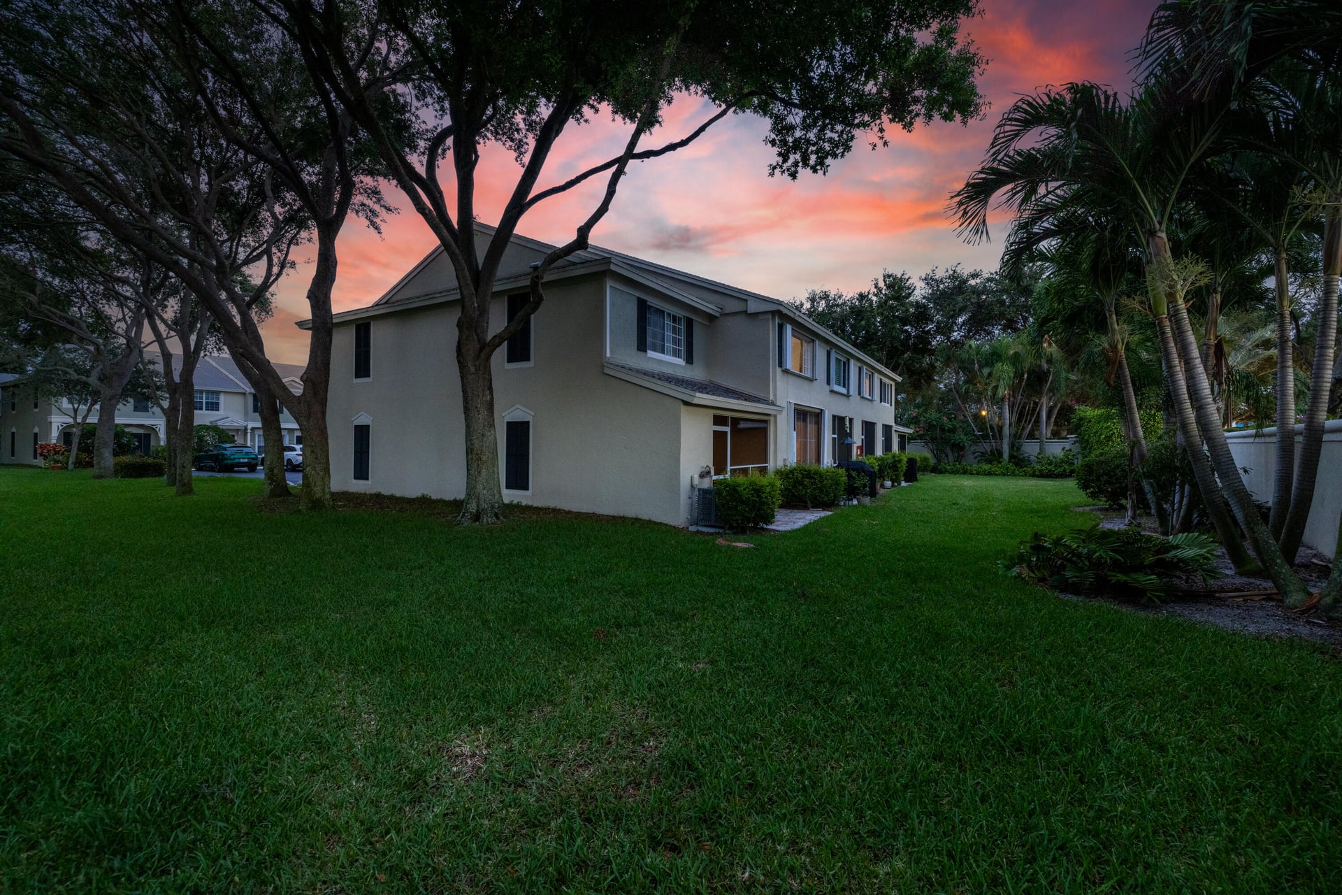  Residence photo 32