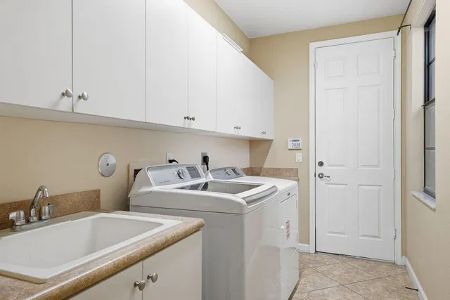  Residence photo 27