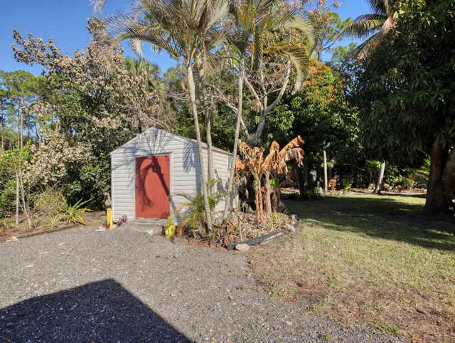 Residence photo 17
