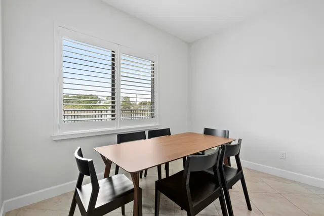 Residence photo 9
