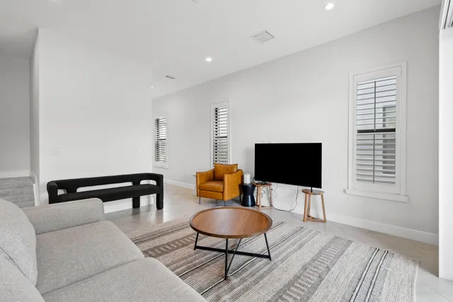 Residence photo 10