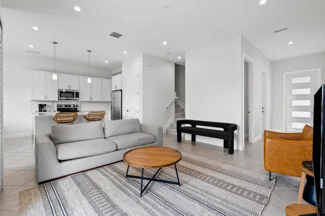 Residence photo 11