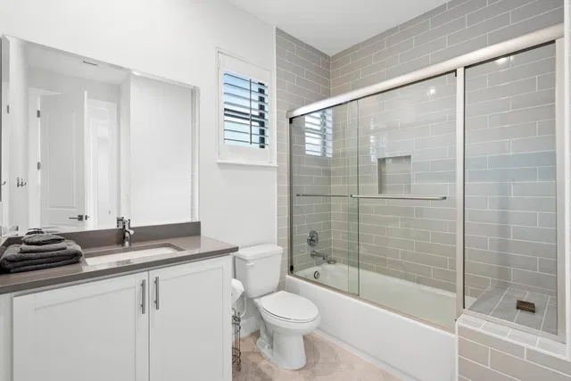 Residence photo 18
