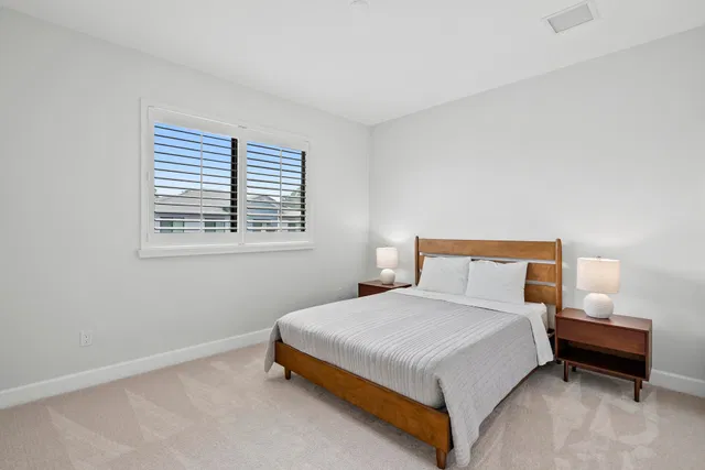 Residence photo 24