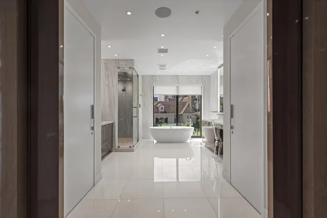 Residence photo 81