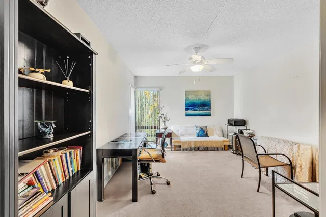 Unit 234 photo 23