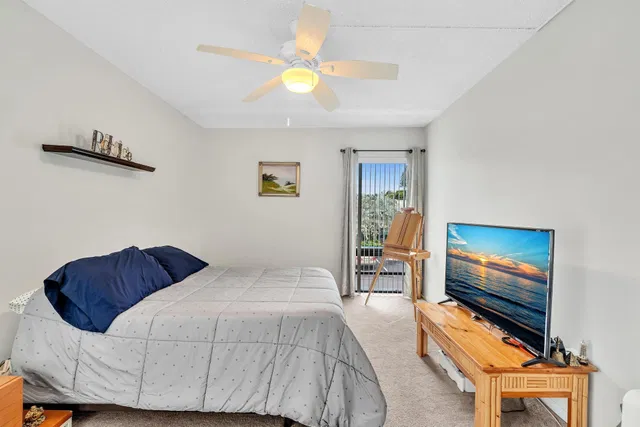 Unit 234 photo 34
