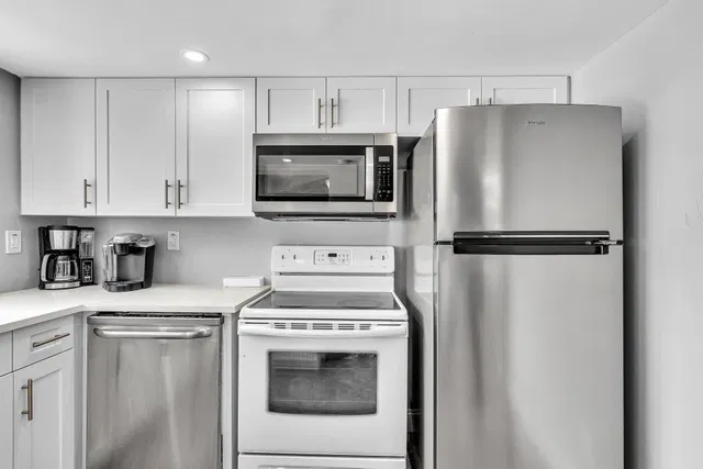 Unit 234 photo 53