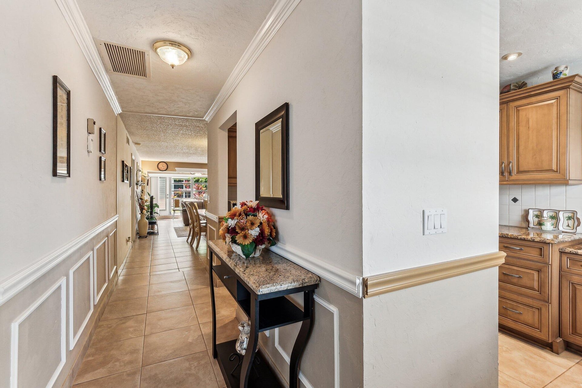 Unit 103 photo 15
