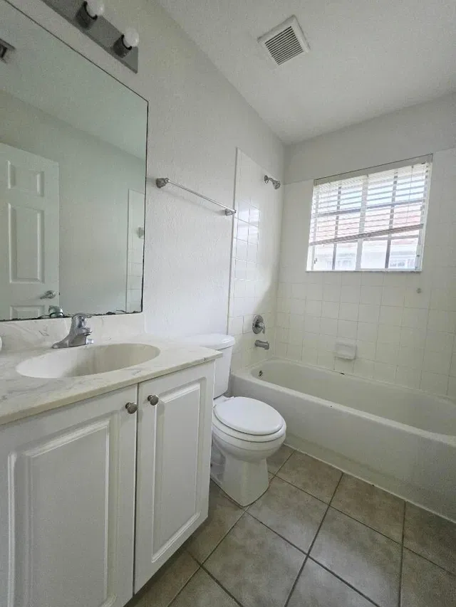 Residence photo 15